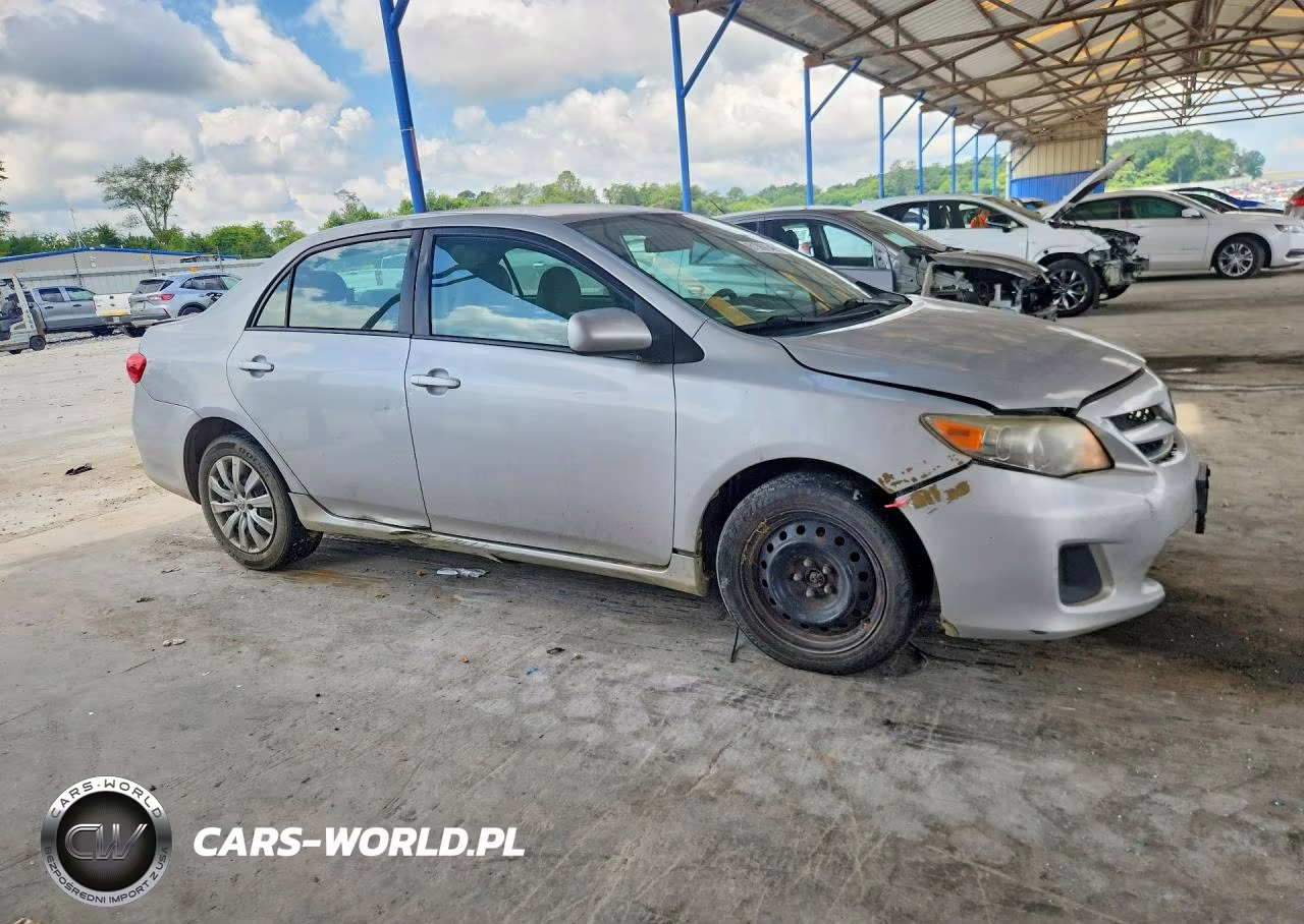 2012 Toyota Corolla Le VIN:2T1BU4EE1CC846429 - 4