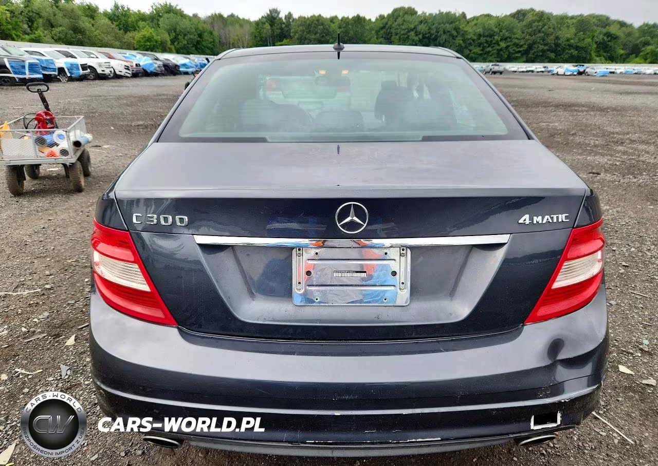 2011 Mercedes-Benz C 300 4Matic VIN:WDDGF8BB4BF646464 - 6