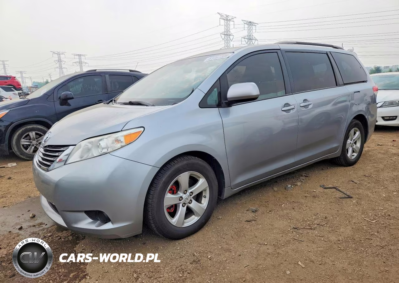 2014 Toyota Sienna Le