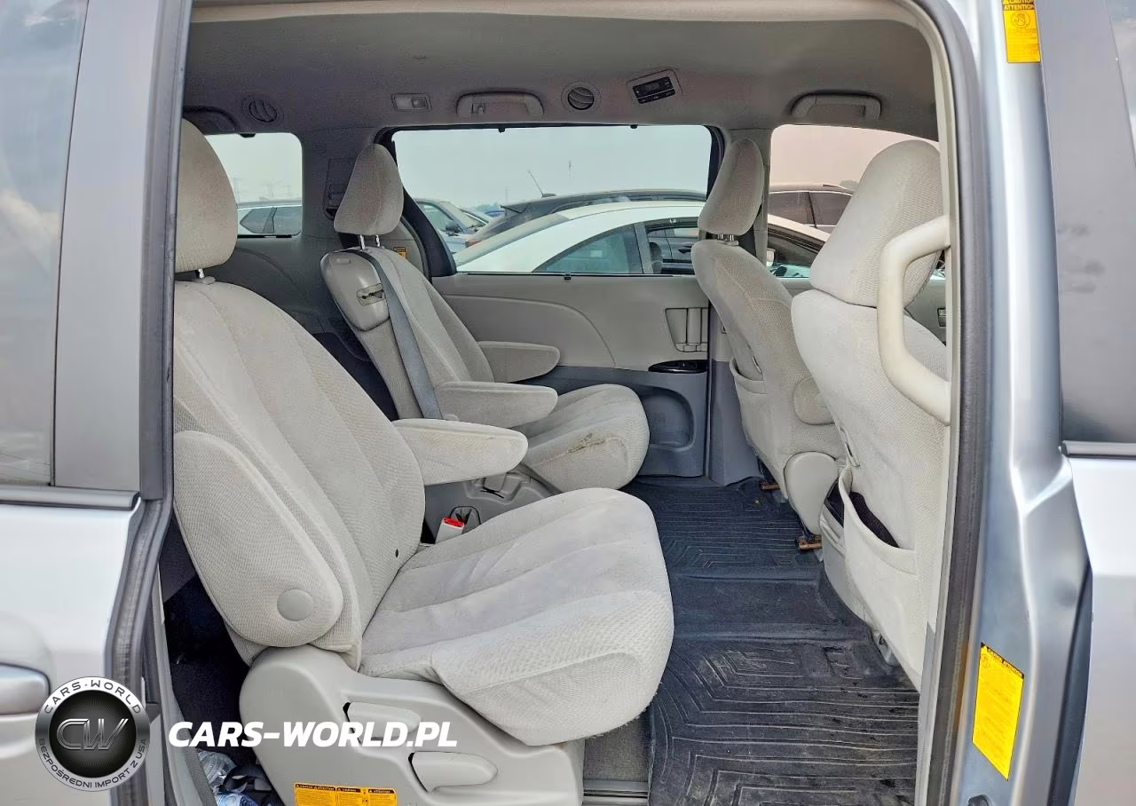 2014 Toyota Sienna Le VIN:5TDKK3DCXES425089 - 11