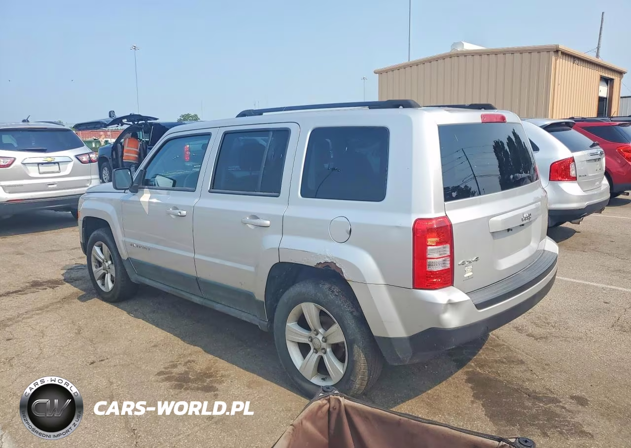 2011 Jeep Patriot Sport VIN:1J4NF1GB0BD252189 - 2