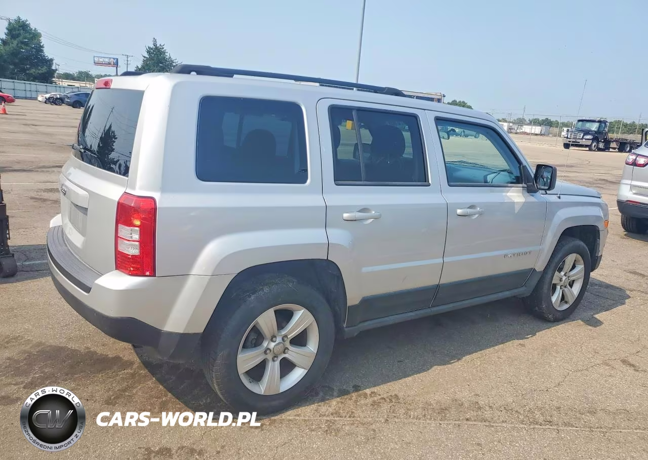 2011 Jeep Patriot Sport VIN:1J4NF1GB0BD252189 - 3