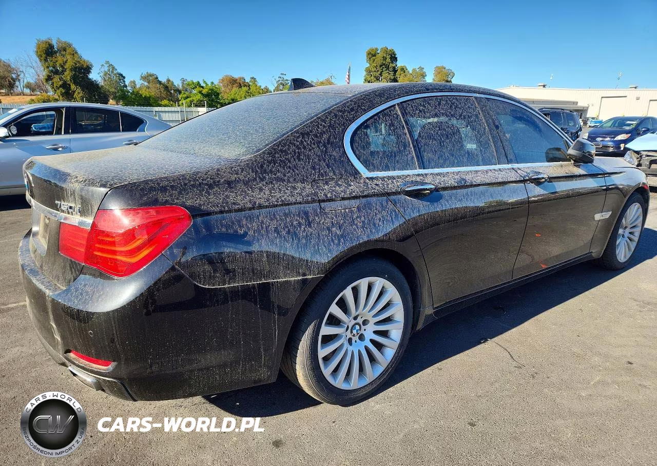 2012 BMW 750 I VIN:WBAKA8C50CCY37827 - 3