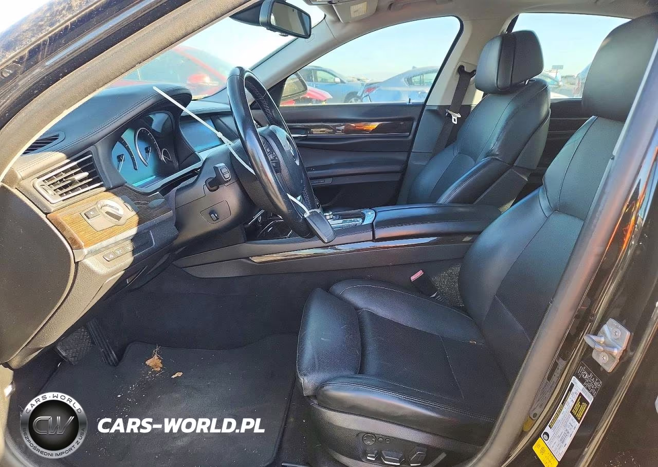 2012 BMW 750 I VIN:WBAKA8C50CCY37827 - 7