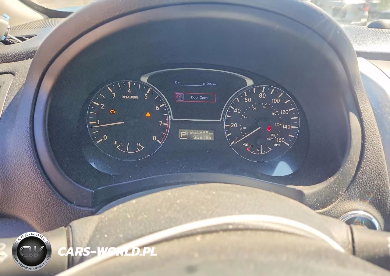 2015 Nissan Altima 2.5 S VIN:1N4AL3AP8FN334691 - 9