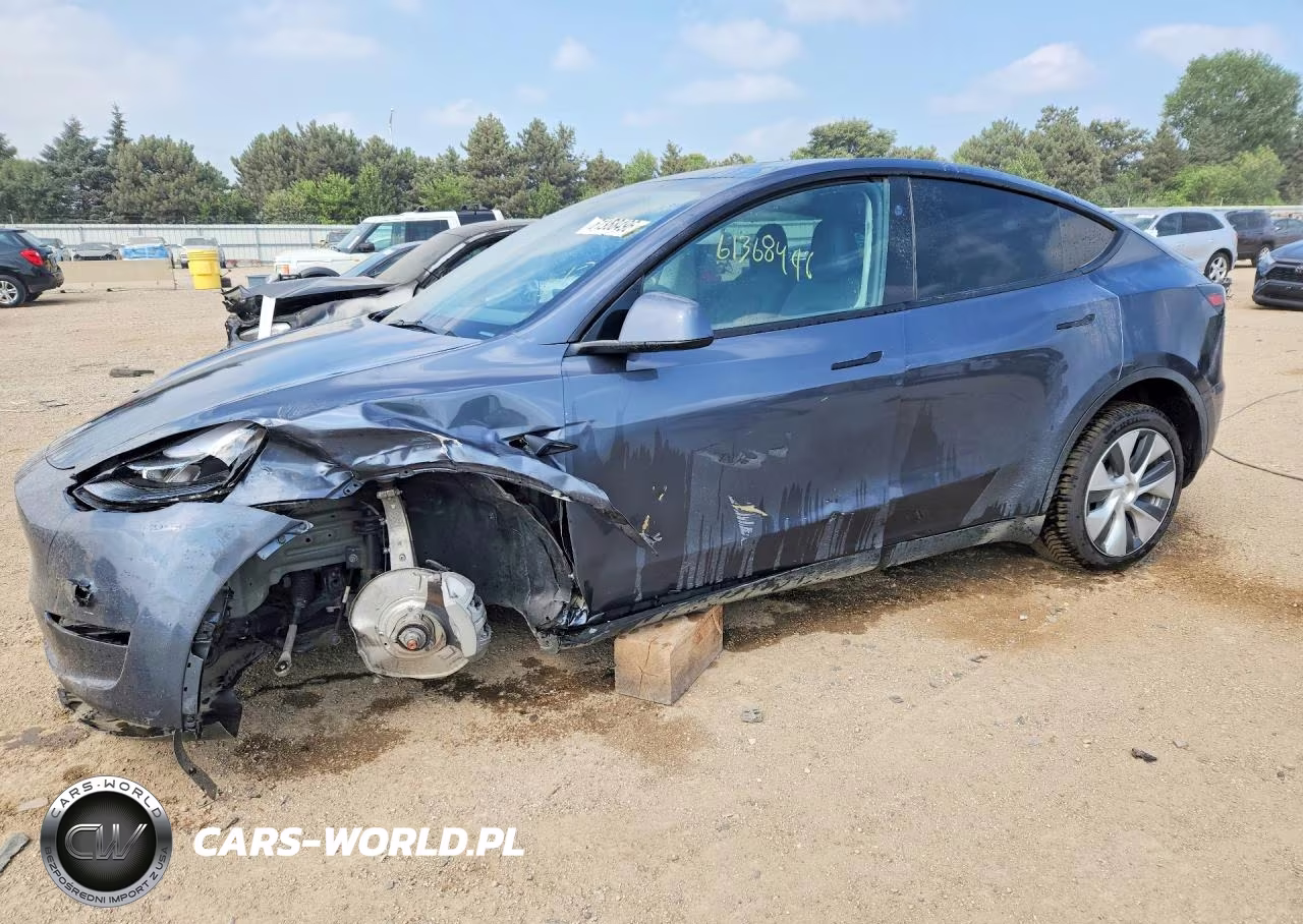 2023 Tesla Model Y – zdjęcie 1 z 12