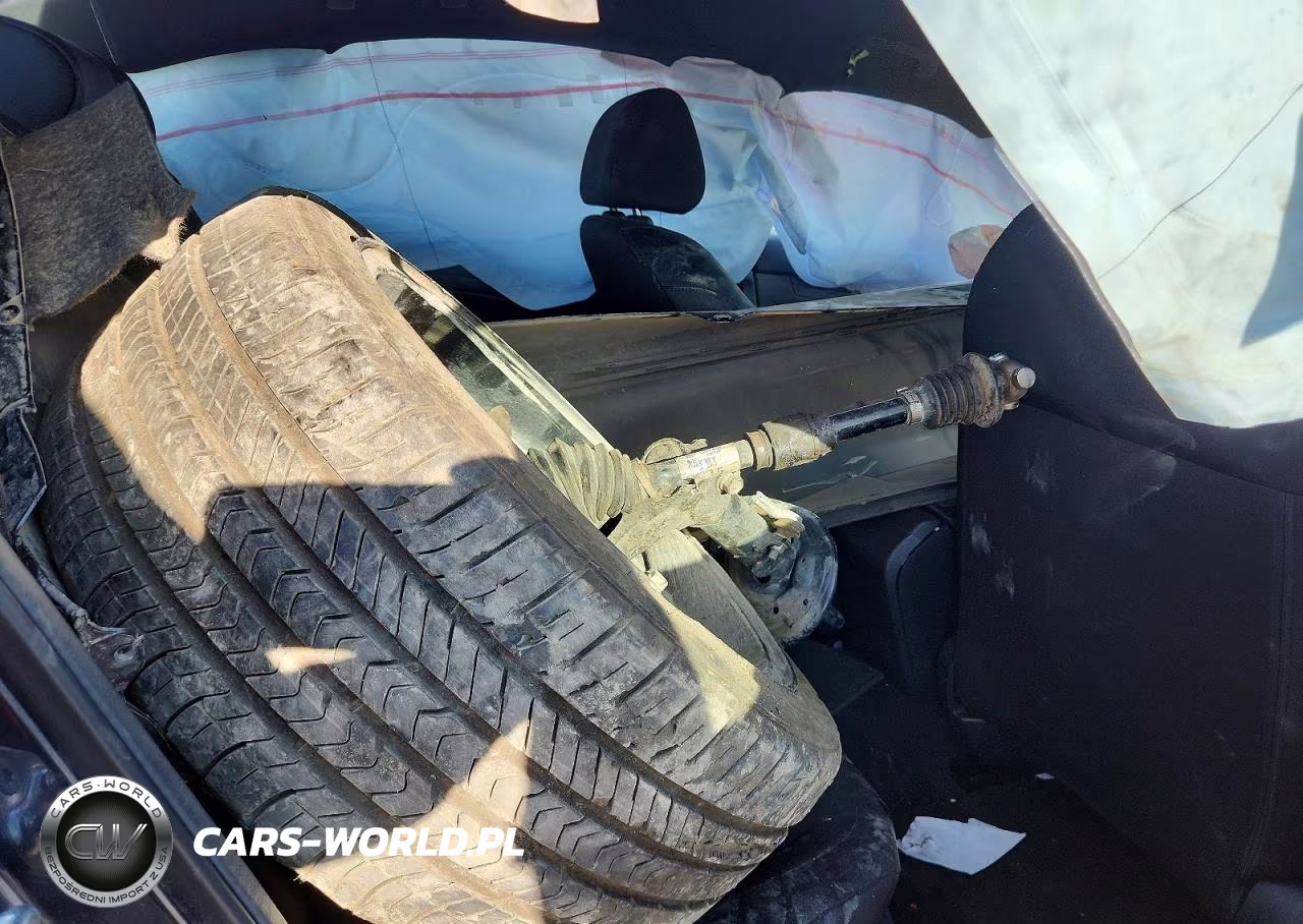 2025 Honda Civic Sport VIN:2HGFE2F51SH579736 - 10