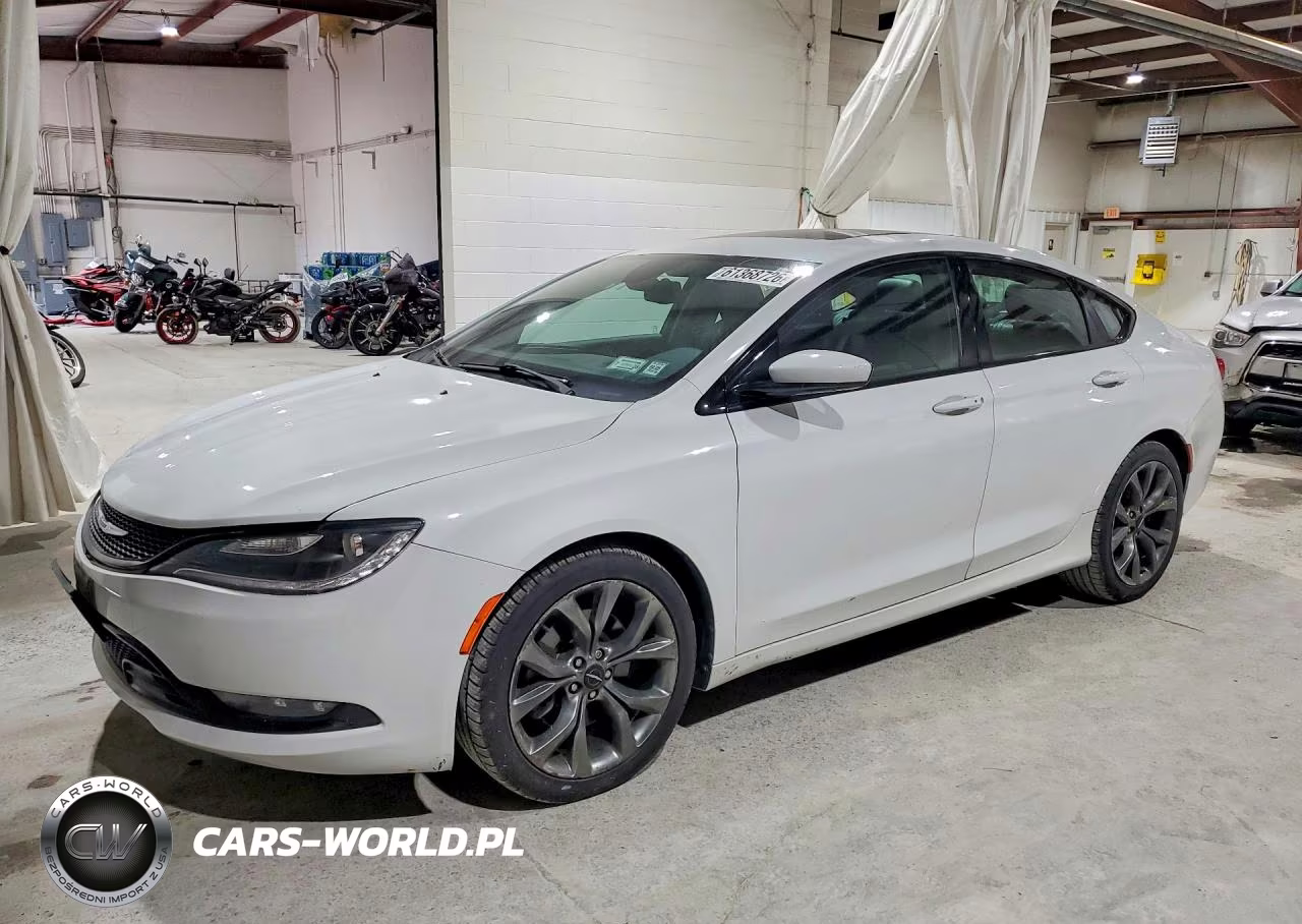 2015 Chrysler 200 S VIN:1C3CCCDGXFN556894 - 1