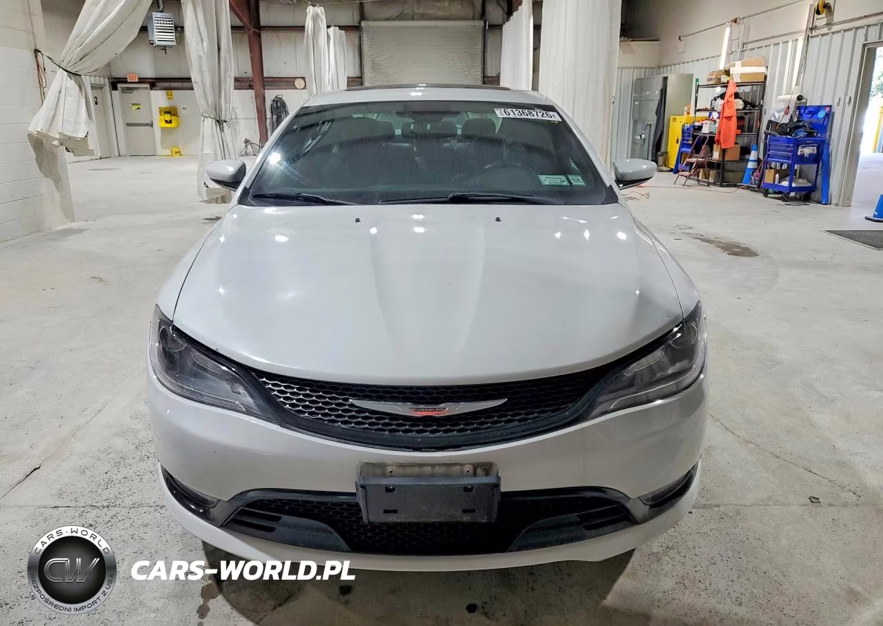 2015 Chrysler 200 S VIN:1C3CCCDGXFN556894 - 5