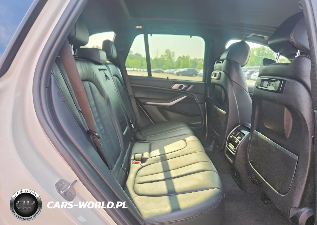 2021 BMW X5 xDrive40I VIN:5UXCR6C03M9G15419 - 11