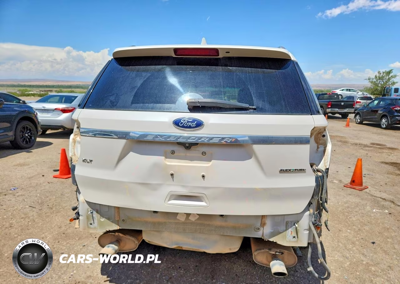 2016 Ford Explorer Xlt VIN:1FM5K7D87GGA85411 - 6