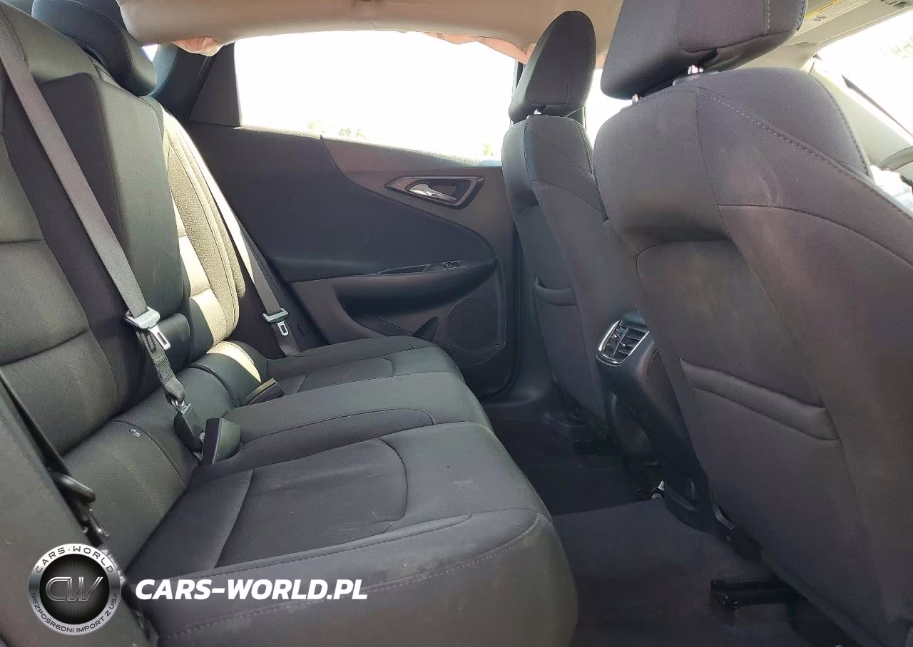 2020 Chevrolet Malibu Lt VIN:1G1ZD5ST2LF094263 - 10