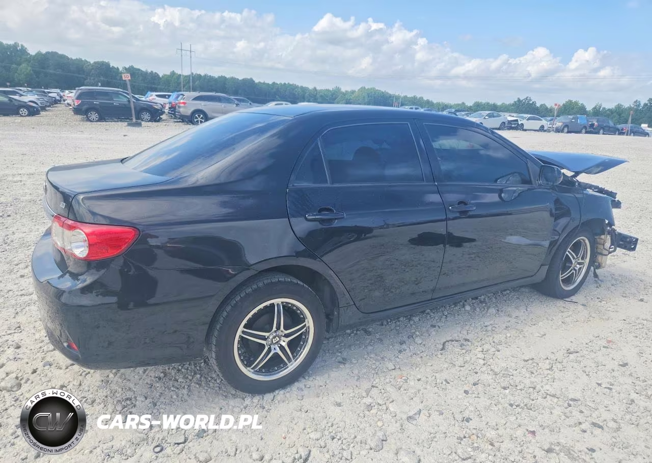 2011 Toyota Corolla Le VIN:JTDBU4EE8B9137601 - 3