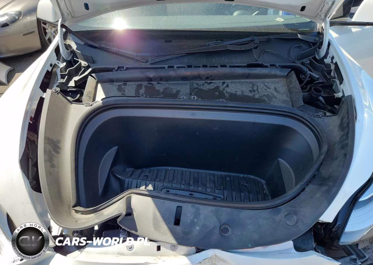 2021 Tesla Model Y VIN:5YJYGDEE5MF241375 - 12