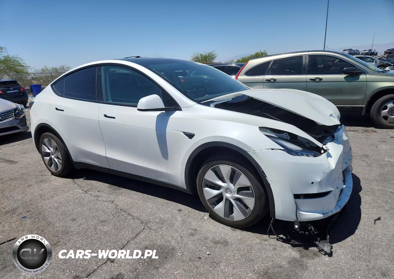 2021 Tesla Model Y VIN:5YJYGDEE5MF241375 - 4
