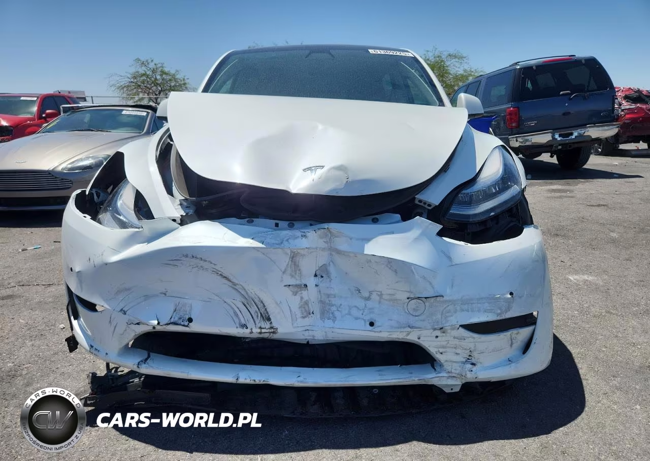 2021 Tesla Model Y VIN:5YJYGDEE5MF241375 - 5