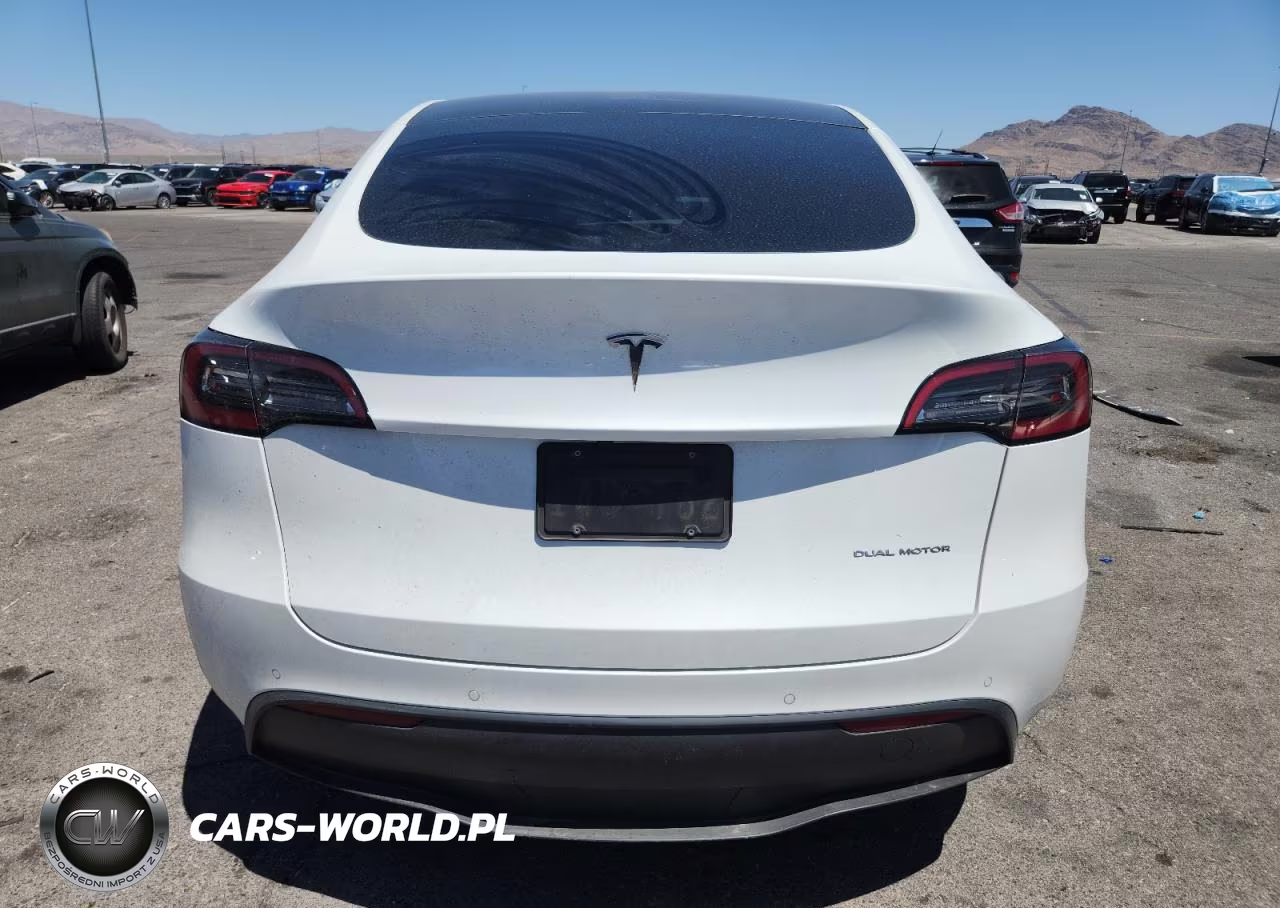 2021 Tesla Model Y VIN:5YJYGDEE5MF241375 - 6