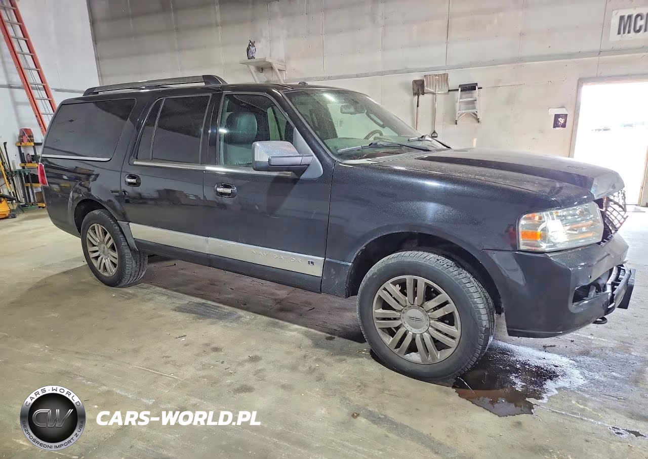 2014 Lincoln Navigator L VIN:5LMJJ3J55EEL01315 - 4