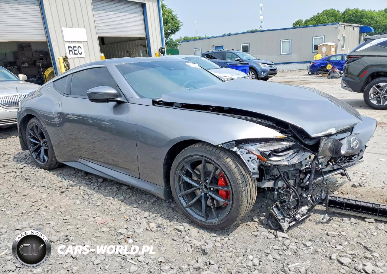 2026 Nissan Z Performance VIN:JN1BZ4BH2TM501805 - 4