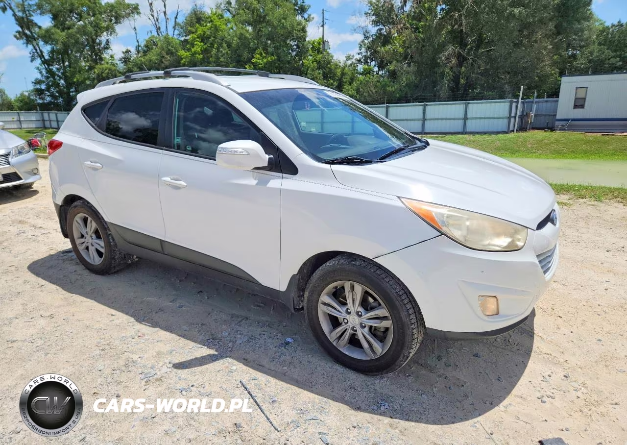 2013 Hyundai Tucson Gls VIN:KM8JU3AC0DU784354 - 4