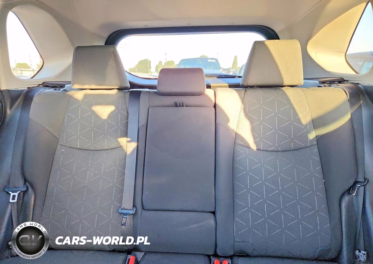 2024 Toyota Rav4 Xle VIN:2T3W1RFV4RC268574 - 10
