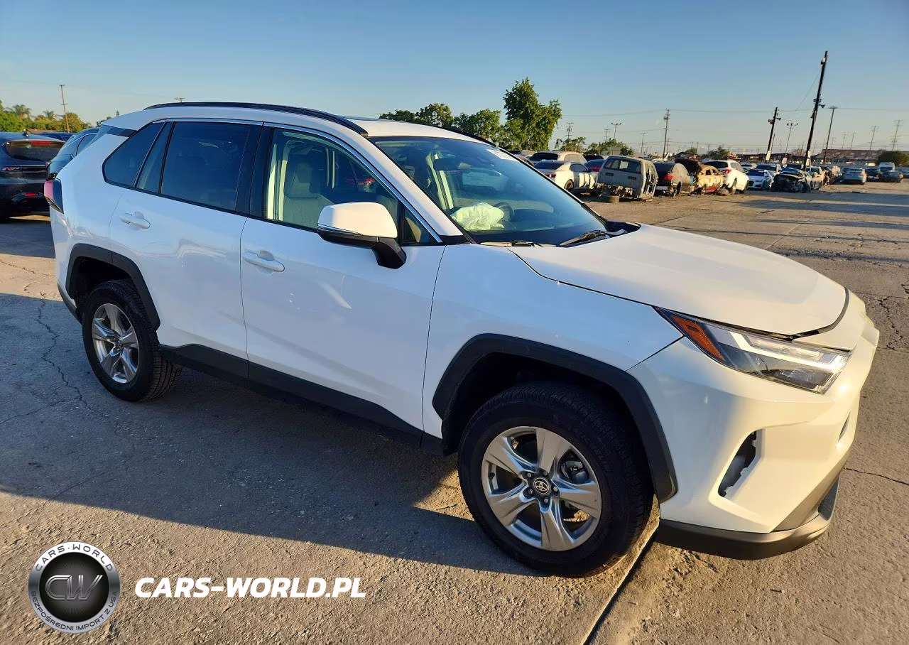 2024 Toyota Rav4 Xle VIN:2T3W1RFV4RC268574 - 4