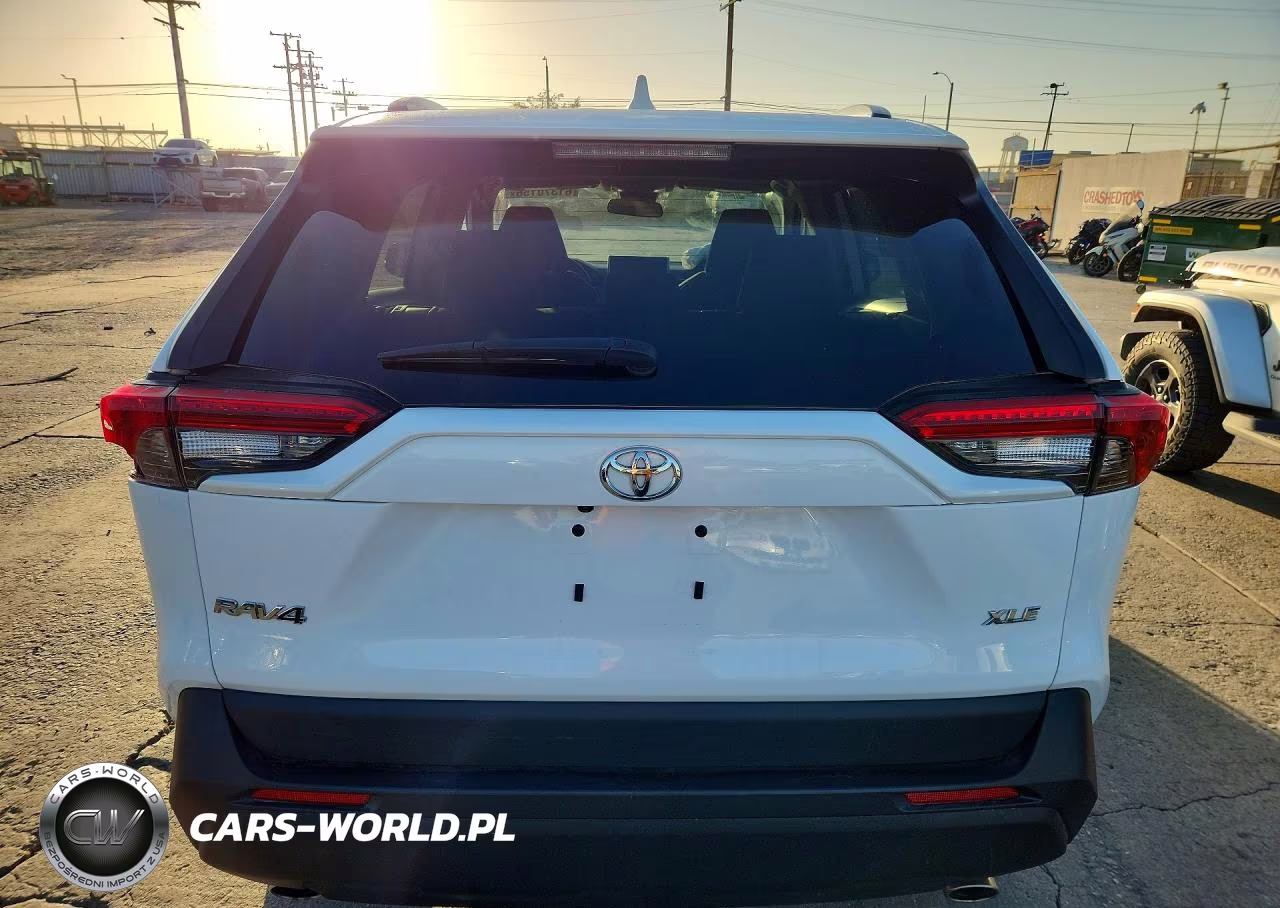 2024 Toyota Rav4 Xle VIN:2T3W1RFV4RC268574 - 6