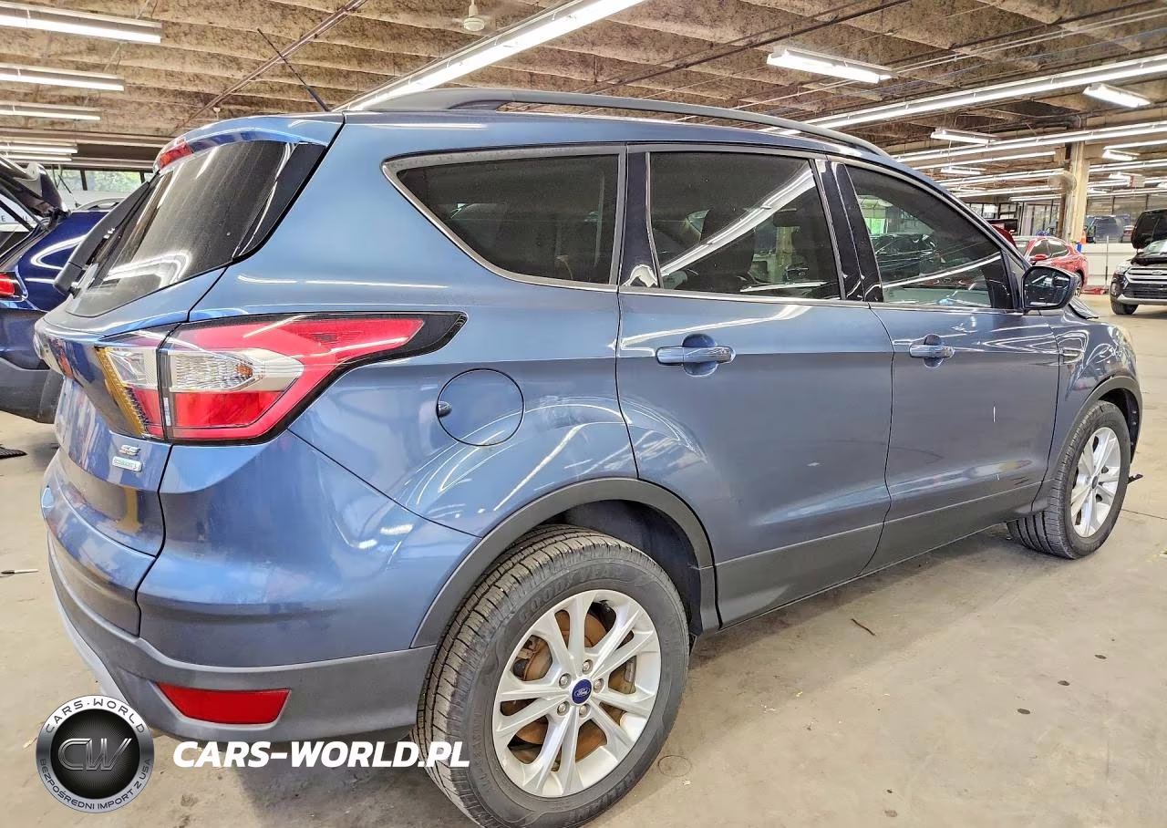 2018 Ford Escape Se VIN:1FMCU0GD8JUA03857 - 3