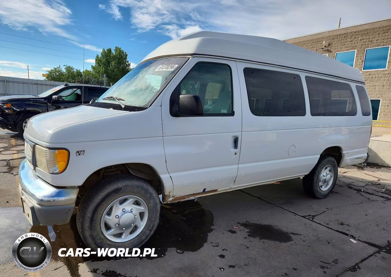 1999 Ford Econoline E350 Super Duty Wagon