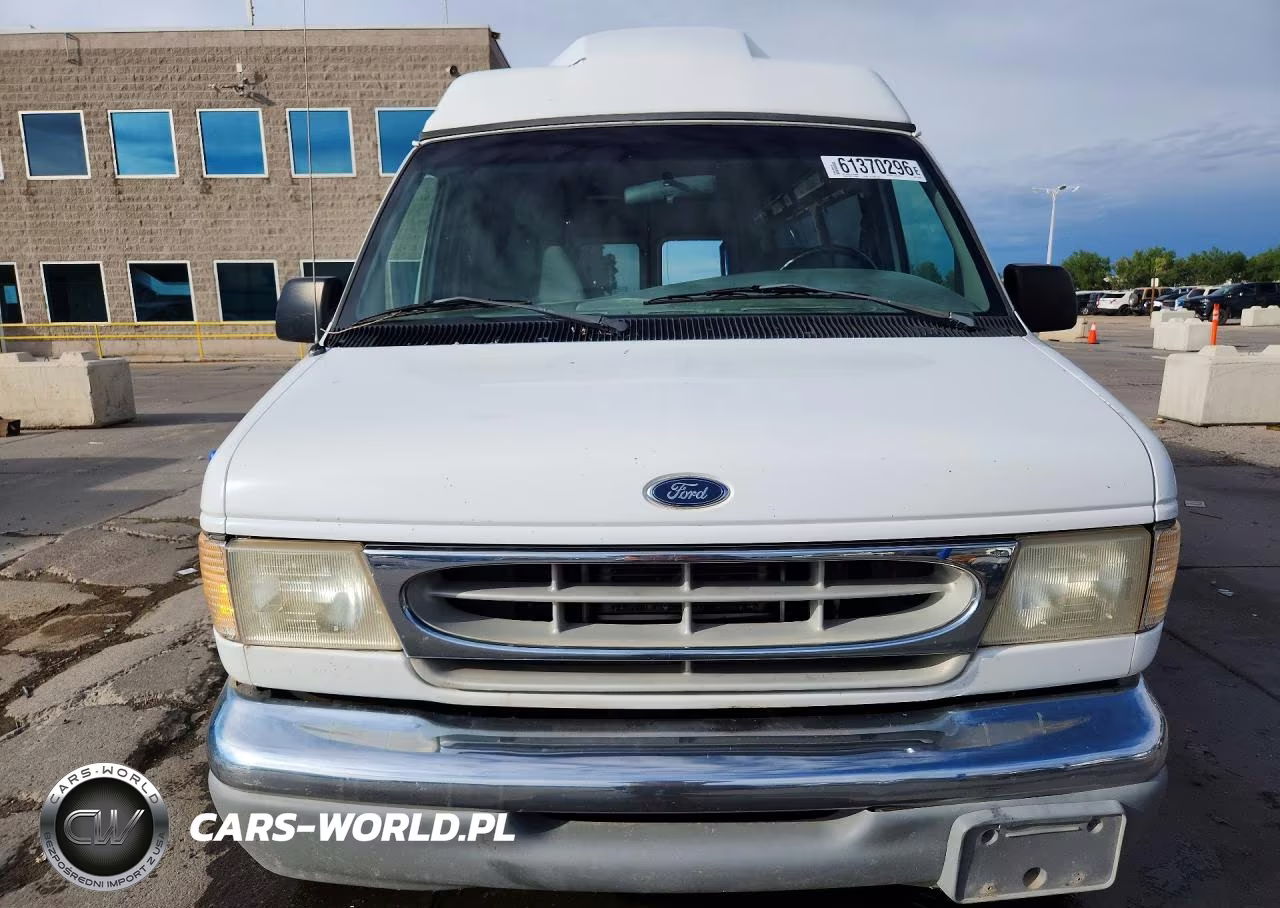 1999 Ford Econoline E350 Super Duty Wagon VIN:1FBSS31L9XHB43252 - 5