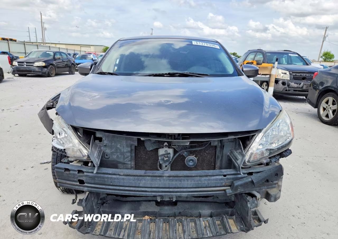 2015 Nissan Sentra S VIN:3N1AB7AP5FY215863 - 5