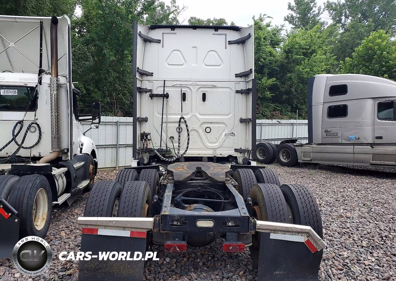 2020 Freightliner Cascadia 126 VIN:3AKJHHDR1LSKY2539 - 6