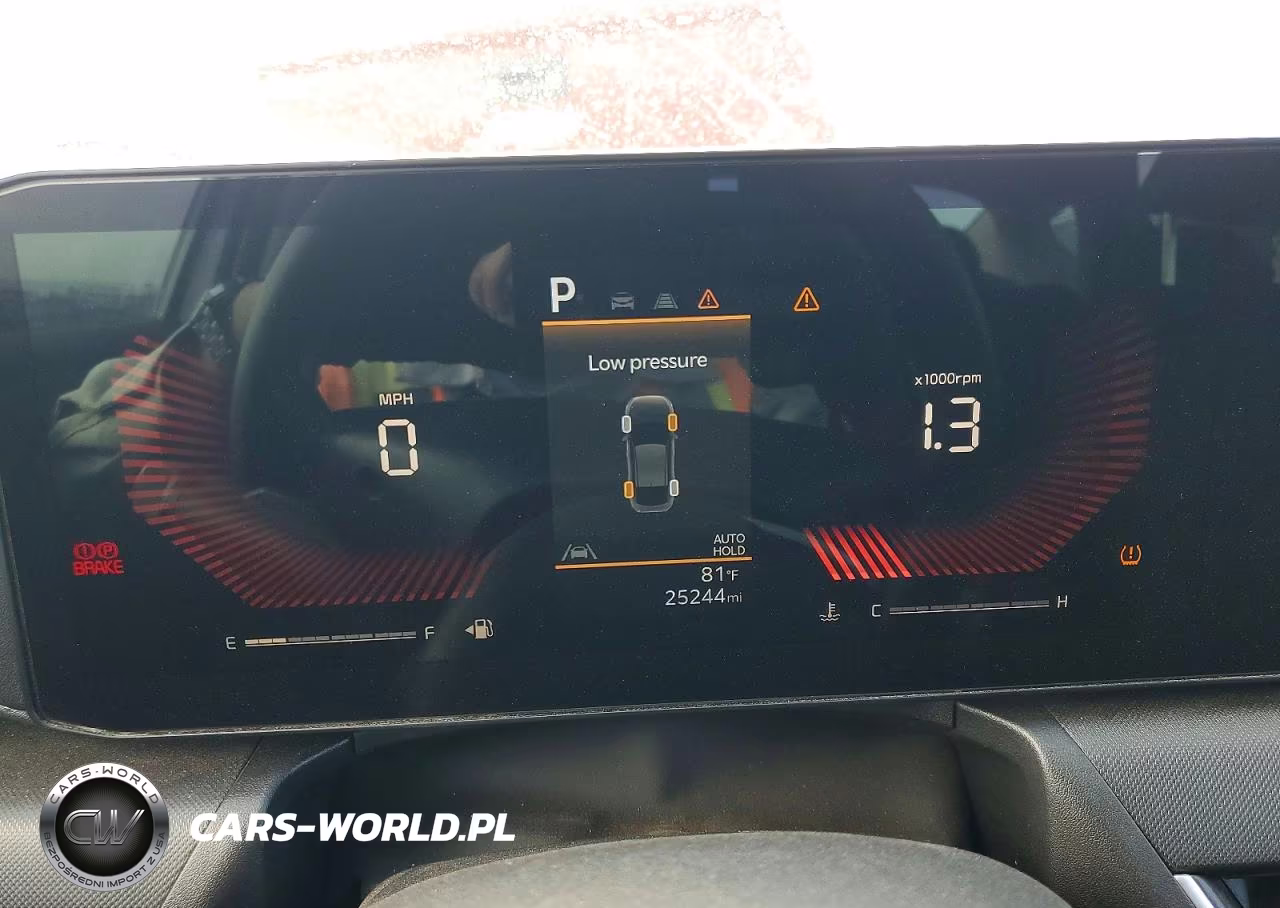 2025 Kia K4 Lx VIN:3KPFT4DEXSE180824 - 9