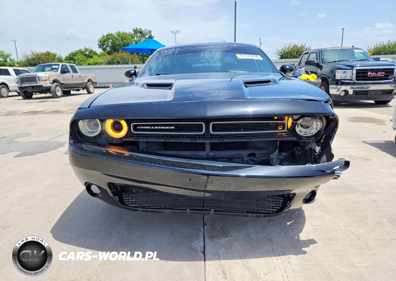 2017 Dodge Challenger Sxt VIN:2C3CDZAG0HH639489 - 5