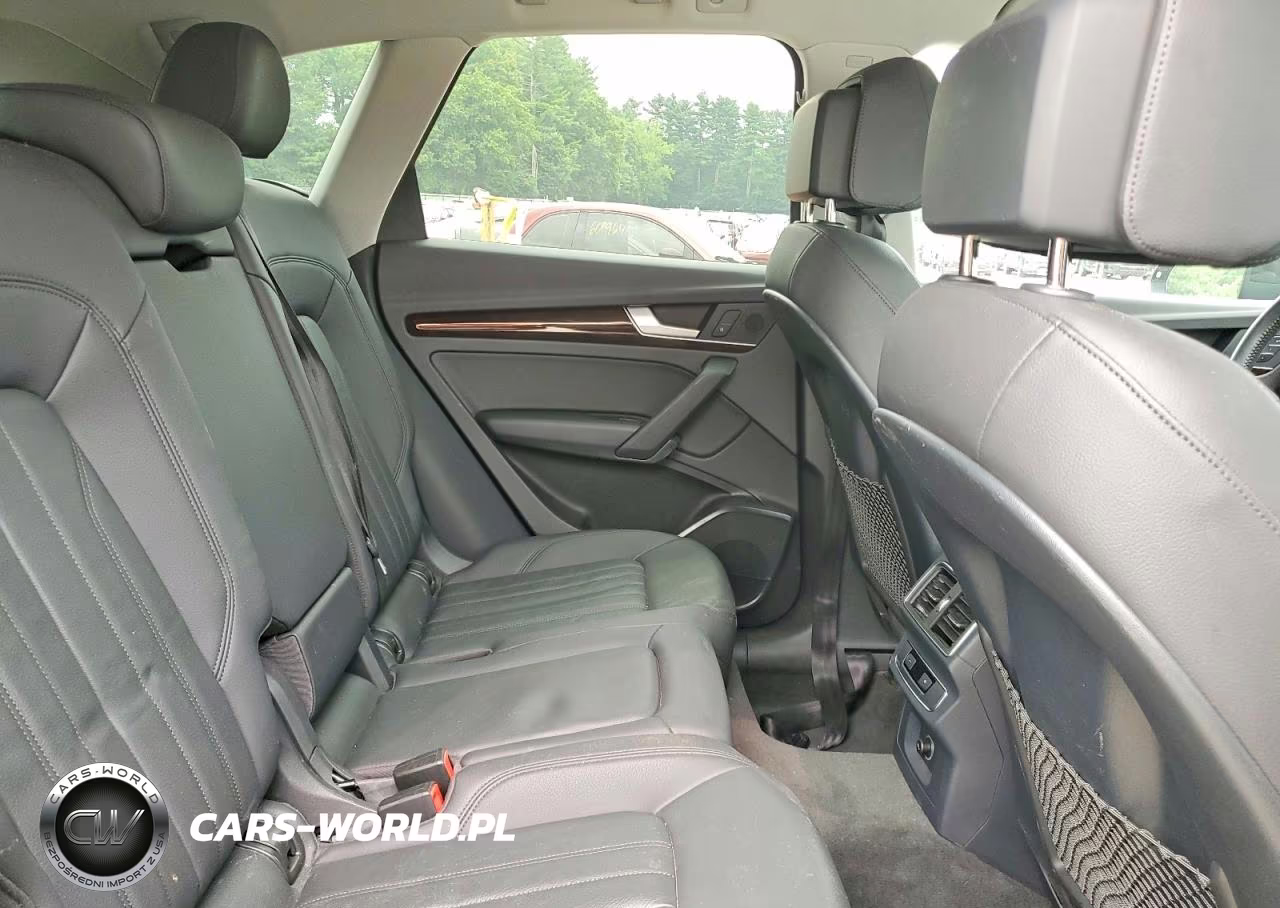 2018 Audi Q5 Premium VIN:WA1ANAFY2J2191672 - 11