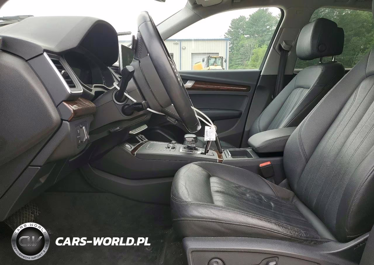 2018 Audi Q5 Premium VIN:WA1ANAFY2J2191672 - 7