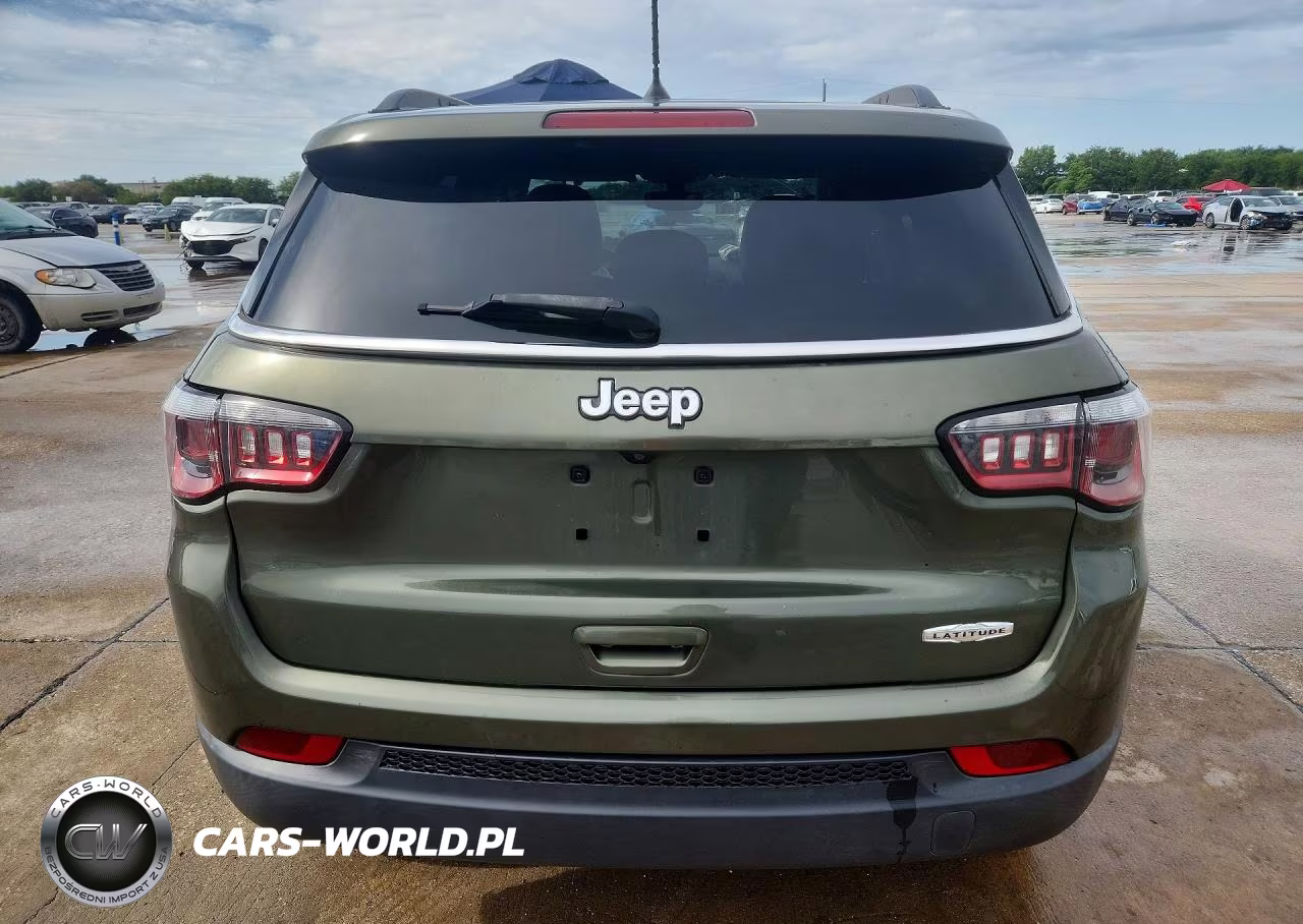 2018 Jeep Compass Latitude VIN:3C4NJCBBXJT330820 - 6