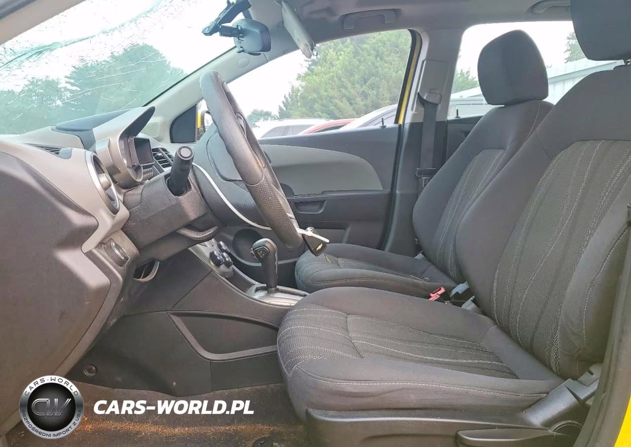 2016 Chevrolet Sonic Lt VIN:1G1JC6SG5G4117903 - 7