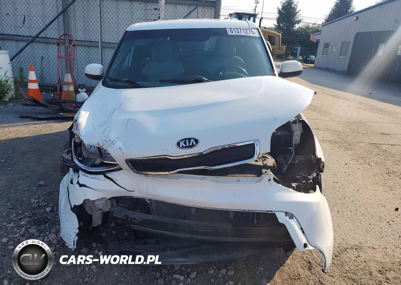 2014 Kia Soul Base VIN:KNDJN2A27E7002747 - 5