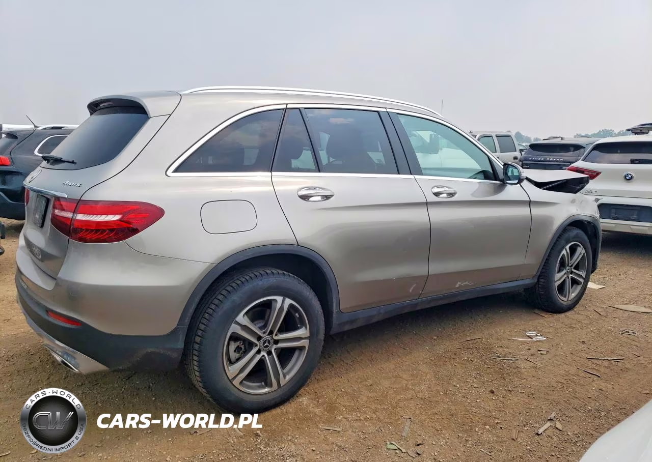 2019 Mercedes-Benz Glc 300 4Matic VIN:WDC0G4KB7KV143349 - 3