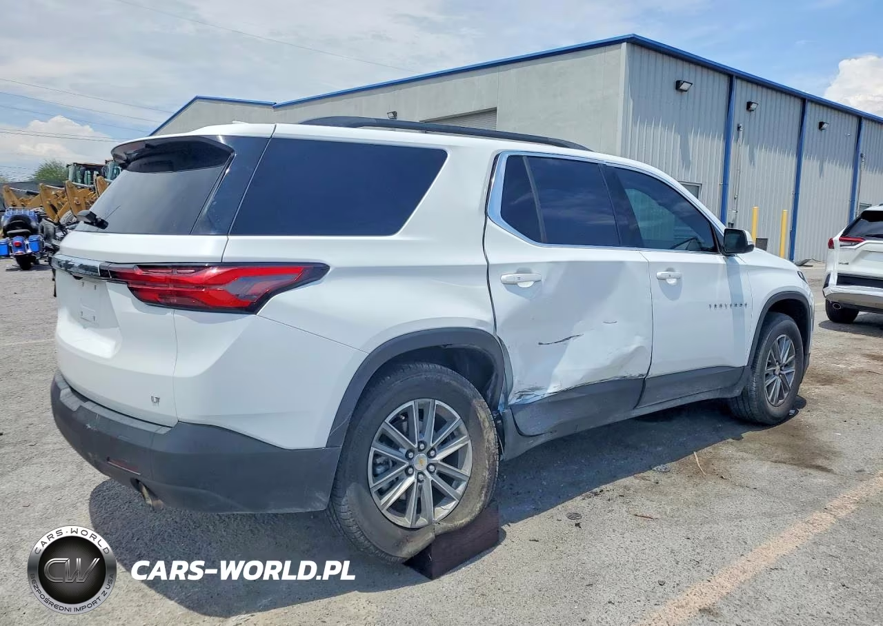 2023 Chevrolet Traverse Lt VIN:1GNERGKWXPJ317091 - 3