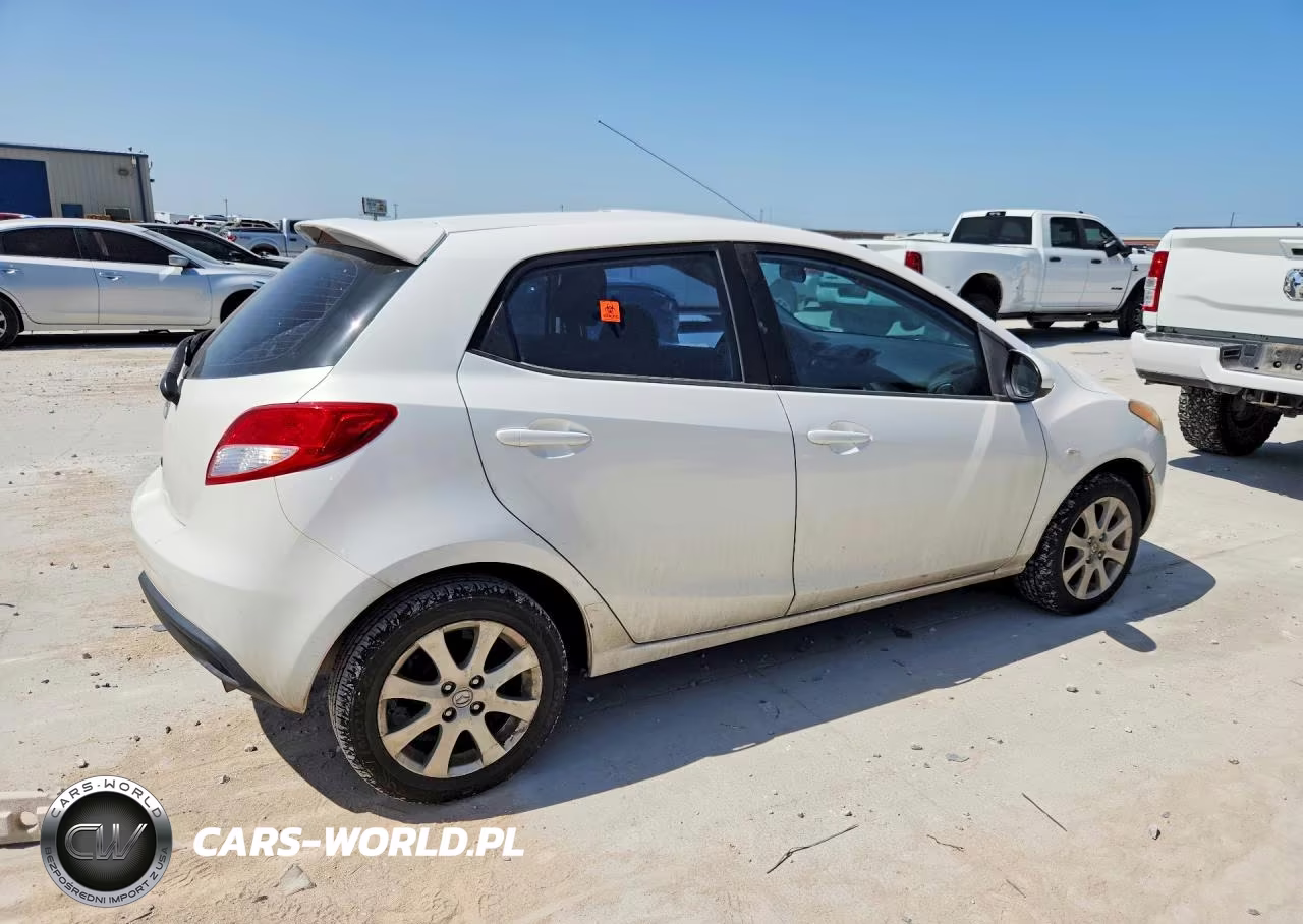 2012 Mazda Mazda2 VIN:JM1DE1LY7C0133336 - 3