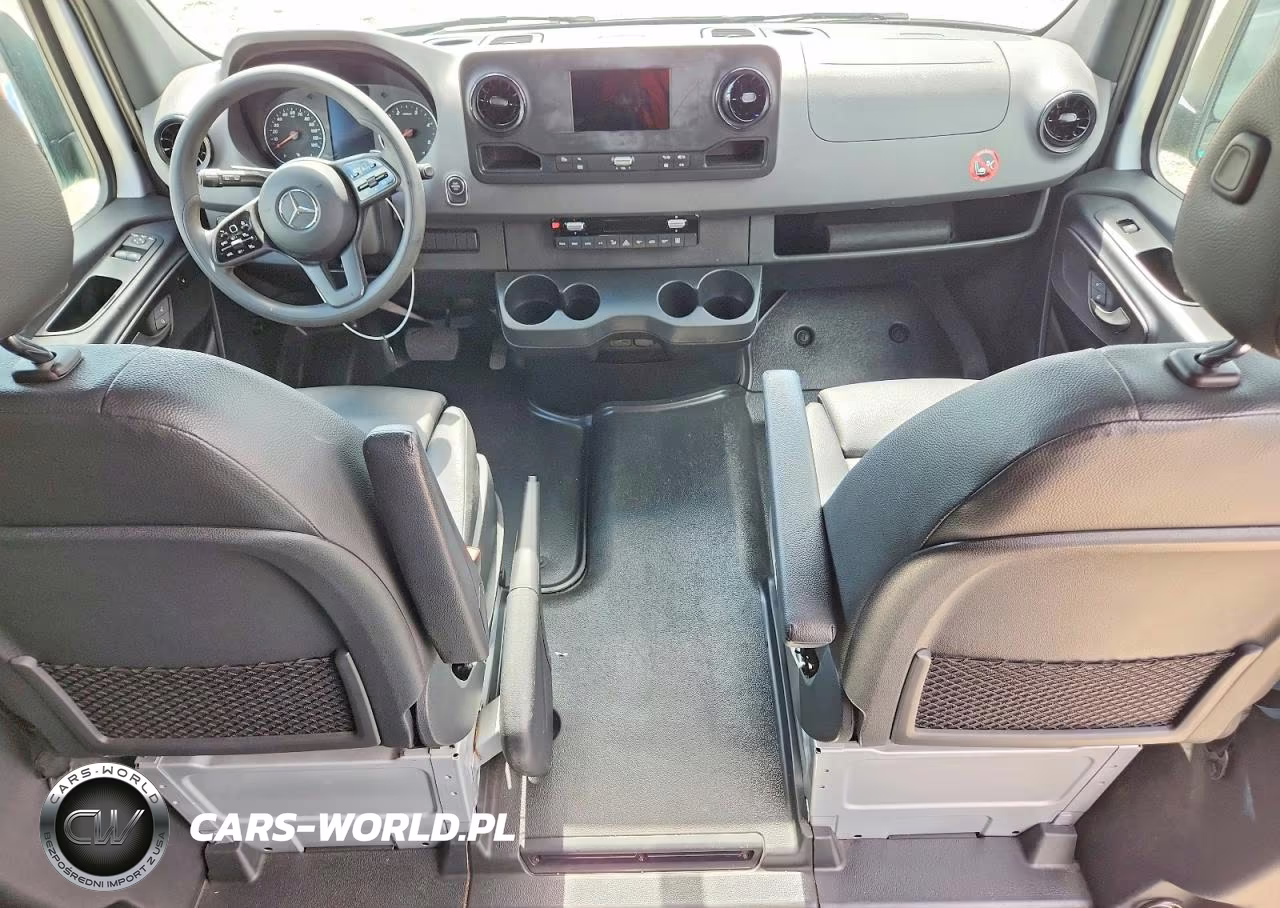 2024 Mercedes-Benz Sprinter 2500 VIN:W1Z4NGHY2RT188061 - 8