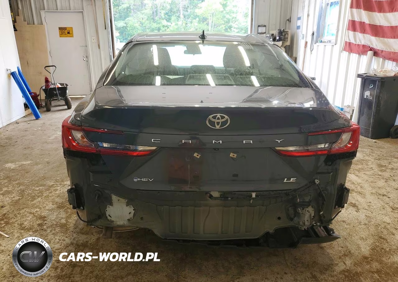 2025 Toyota Camry Le VIN:4T1DAACK2SU000929 - 6