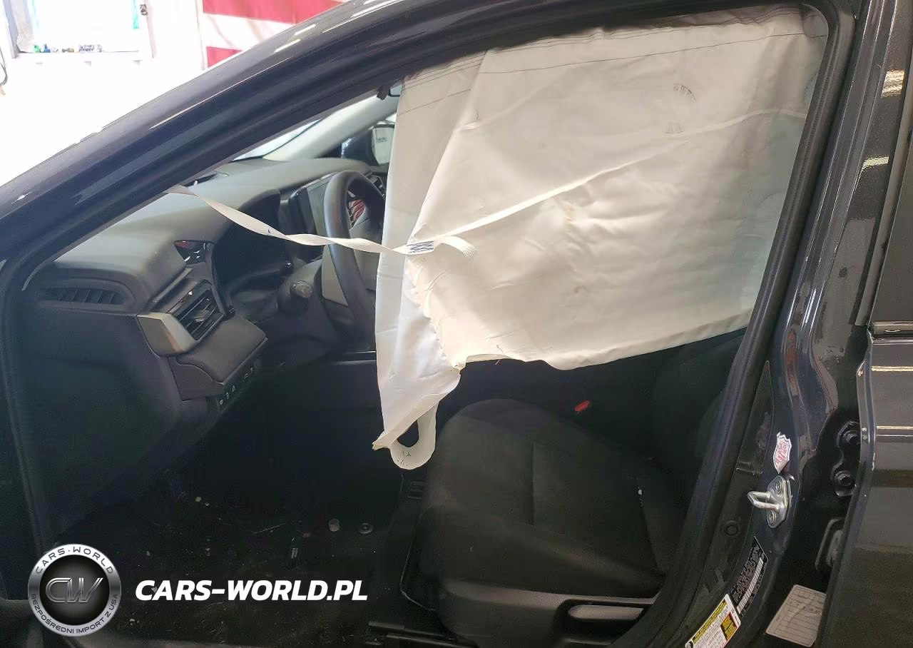2025 Toyota Camry Le VIN:4T1DAACK2SU000929 - 7
