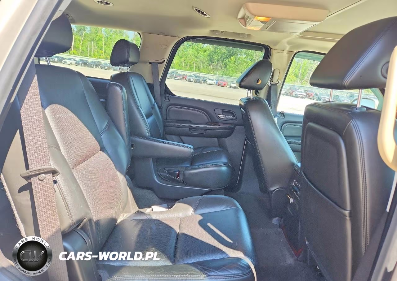 2008 Cadillac Escalade Luxury VIN:1GYFK63888R128299 - 11