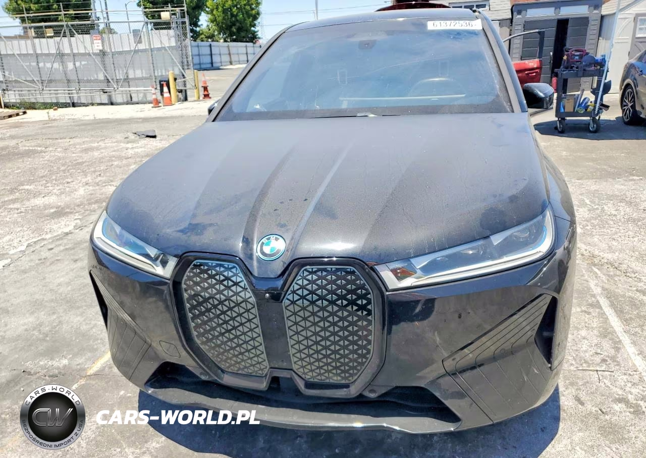 2024 BMW Ix xDrive50 VIN:WB523CF03RCN40748 - 5