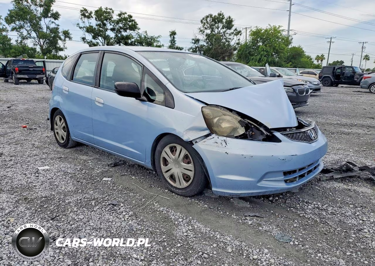 2010 Honda Fit VIN:JHMGE8H29AC027149 - 4