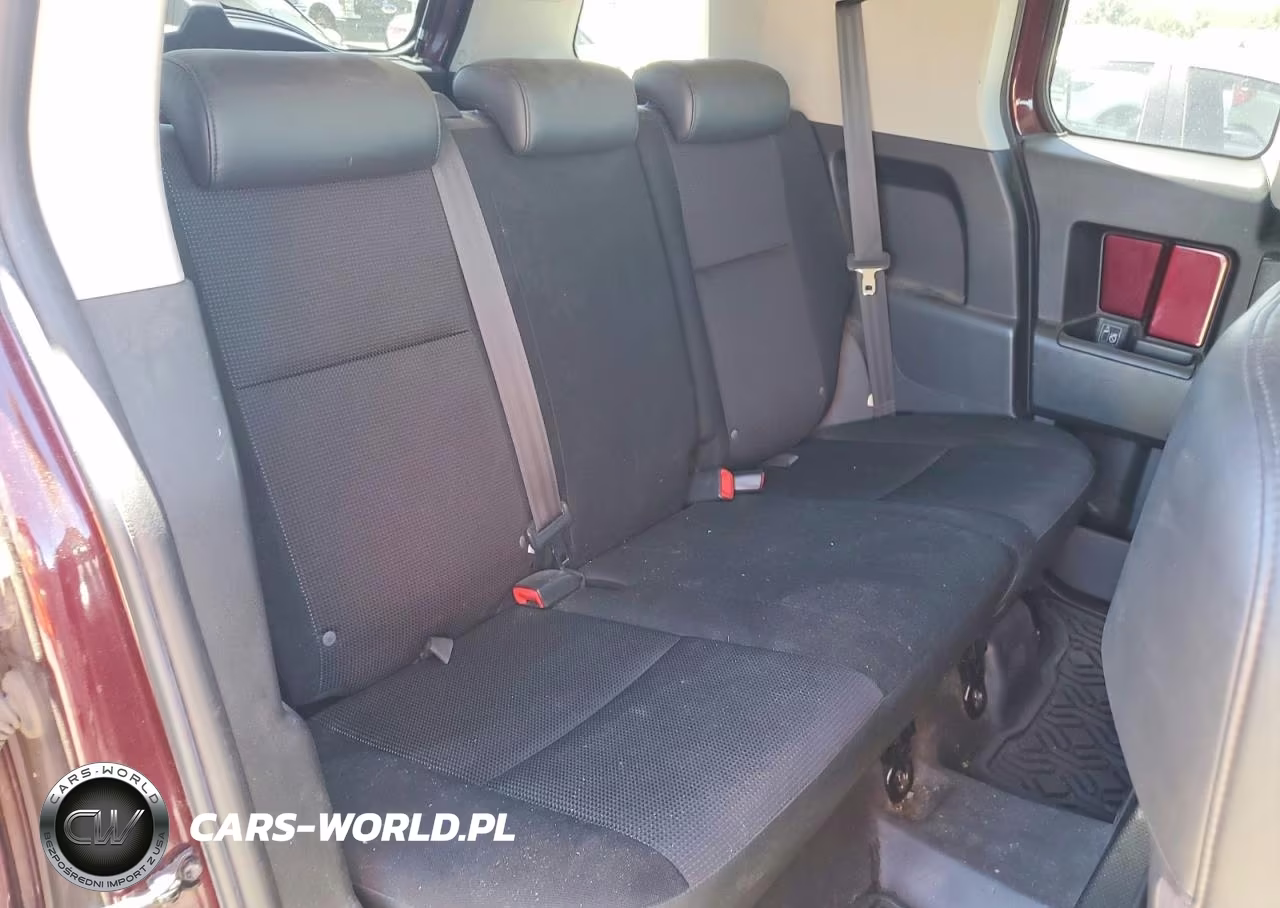 2007 Toyota Fj Cruiser Base VIN:JTEBU11F970055977 - 11