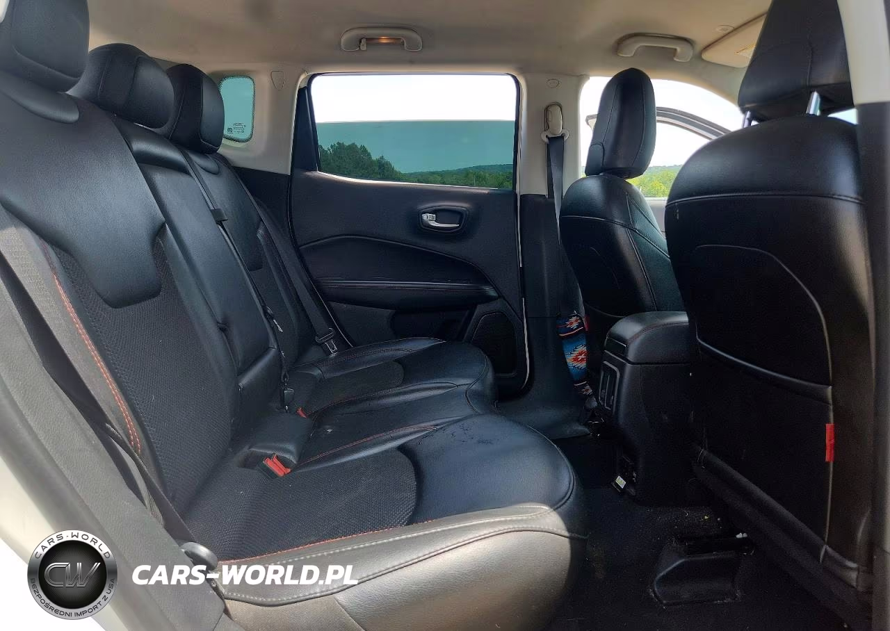 2020 Jeep Compass Trailhawk VIN:3C4NJDDB3LT195413 - 11